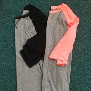 Lot bundle 2 baseball tees